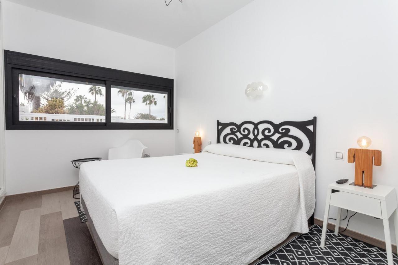 Villa Luxury Azul Private Pool And Bbq Corralejo By Holidays Home Eksteriør billede