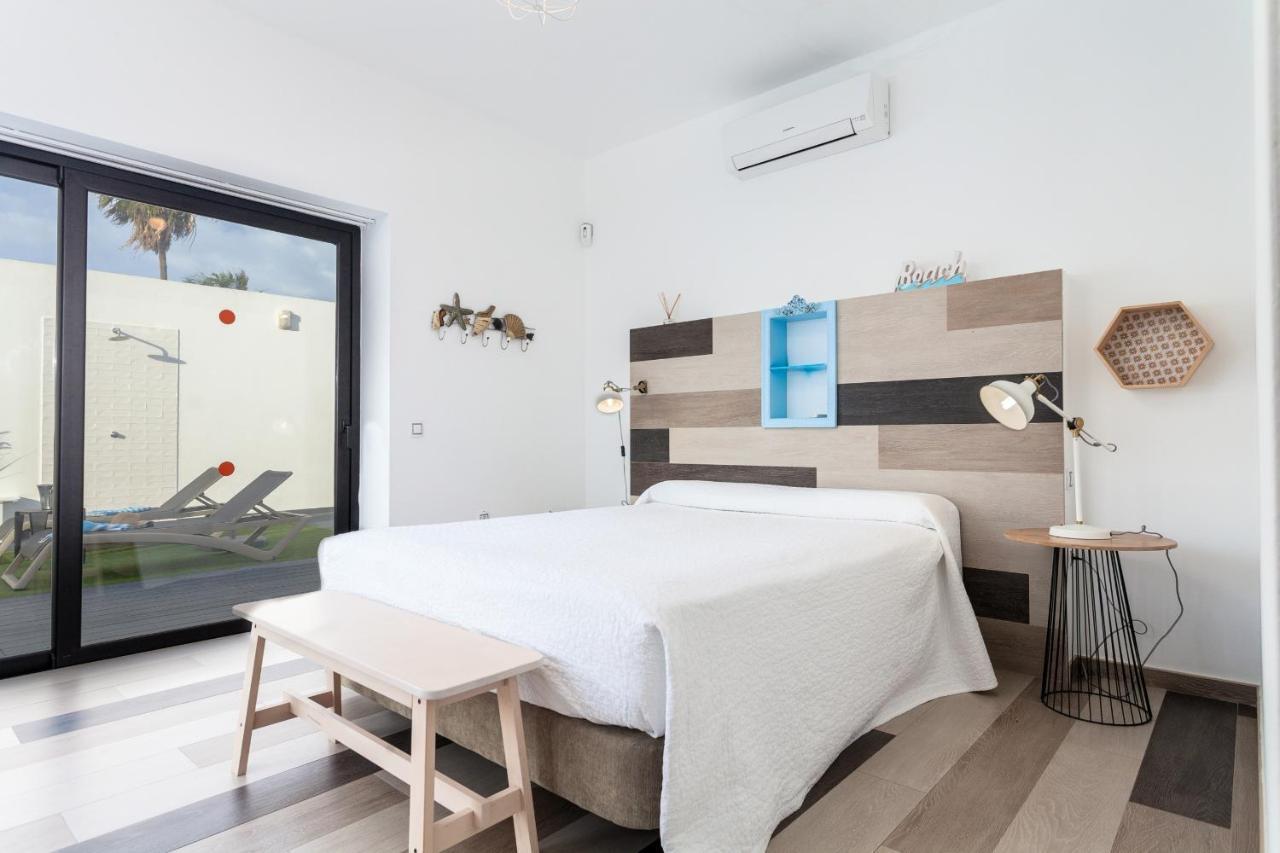 Villa Luxury Azul Private Pool And Bbq Corralejo By Holidays Home Eksteriør billede